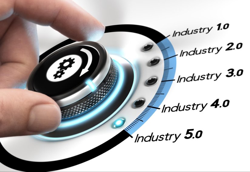 Navigating the Shift: Industry 4.0 vs. Industry 5.0 - Embracing the Next Wave of Transformation